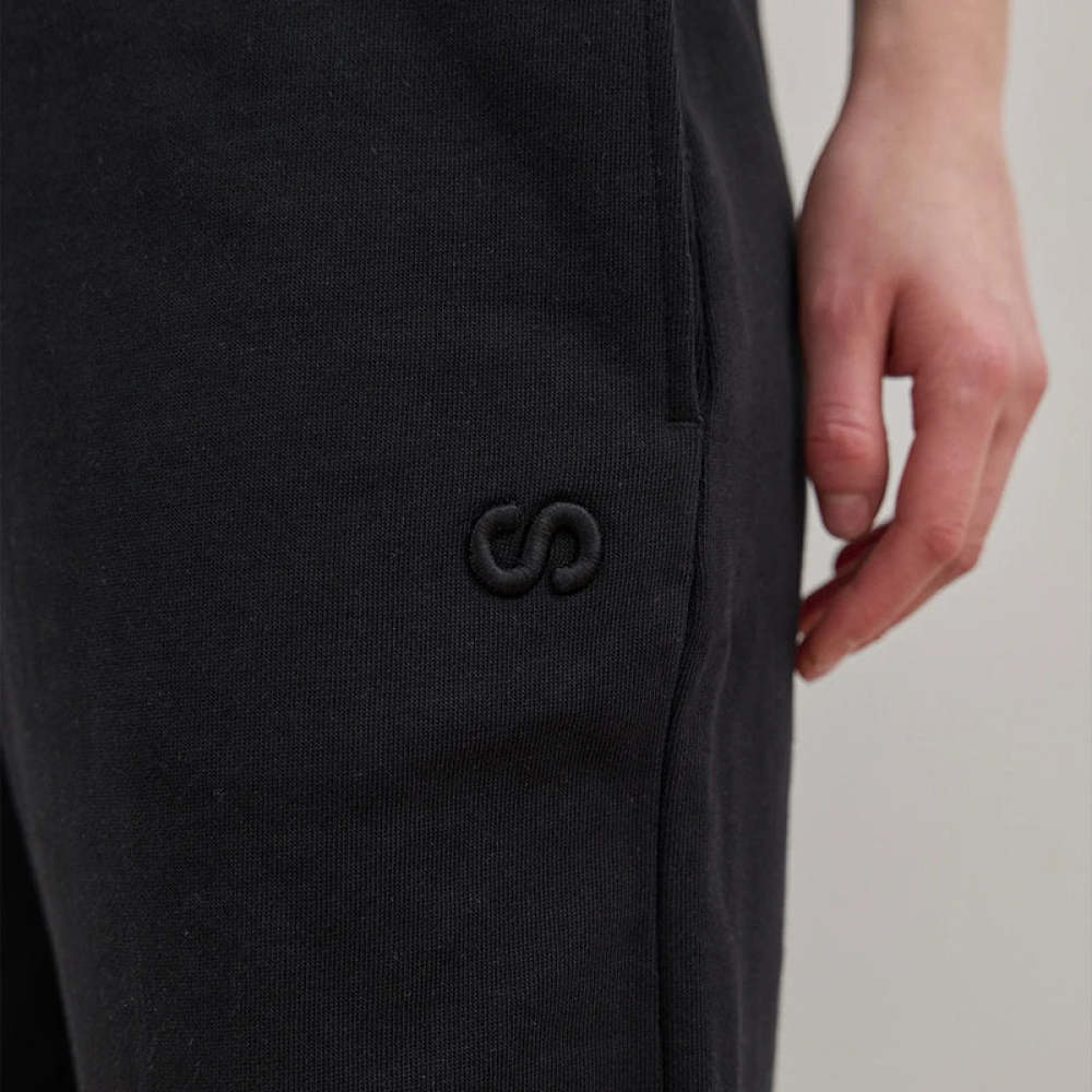 Sweatpants Loose Fit Damen aus Bio-Baumwolle Schwarz