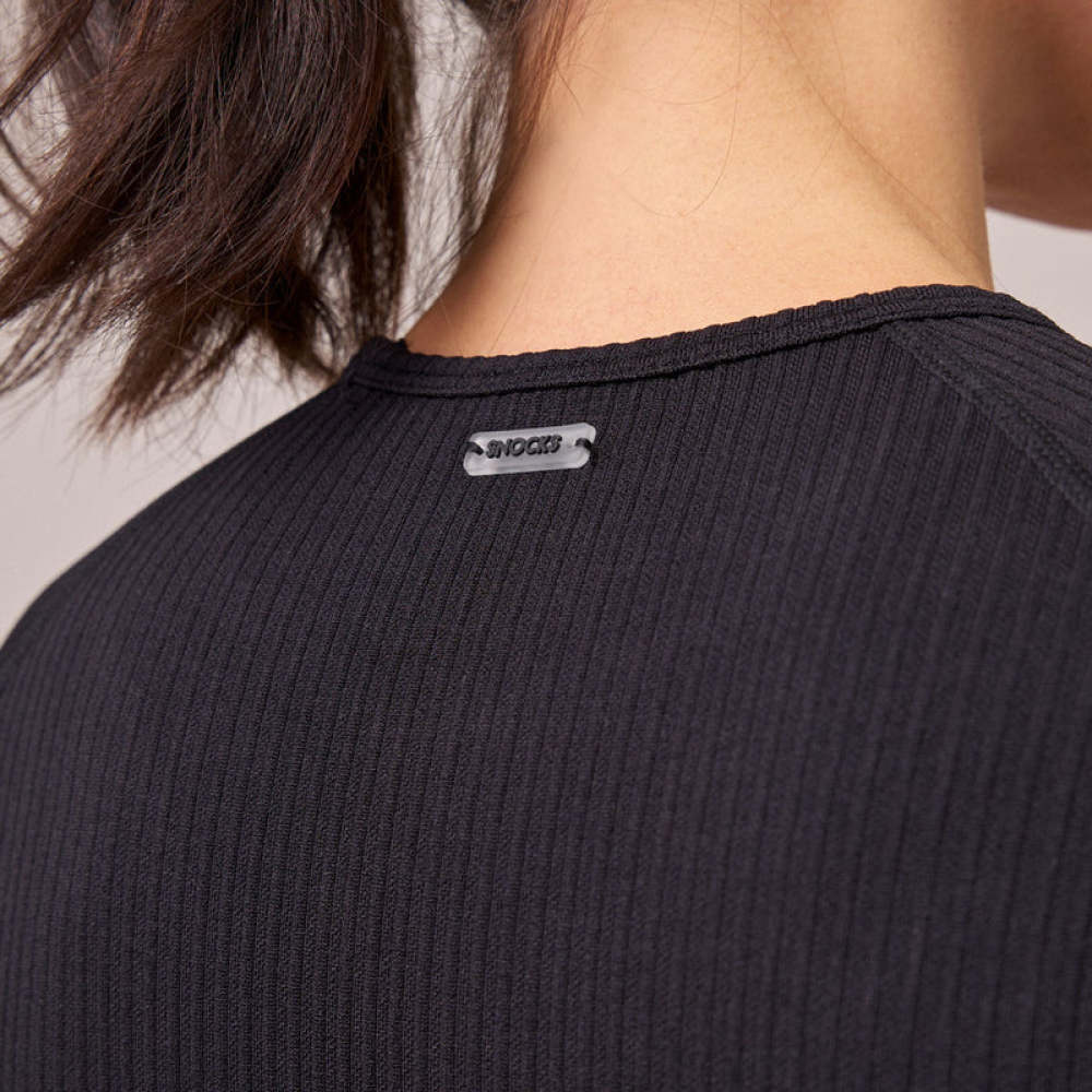 Geripptes Sportshirt langarm Damen aus recyceltem Polyamid Schwarz