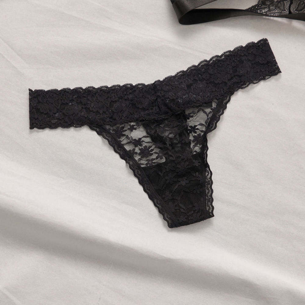 Tangas aus Spitze Schwarz