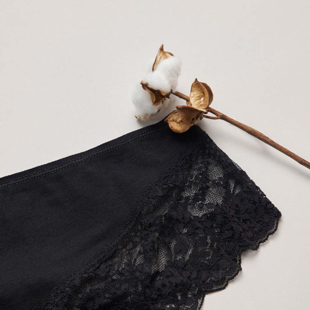 Hipster Panties mit Spitze aus Bio-Baumwolle Schwarz